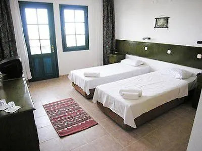 Liman فندق كوشاداسيه